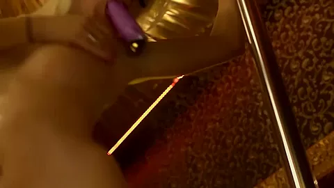 MAGMA FILM Mia Magma Striptease