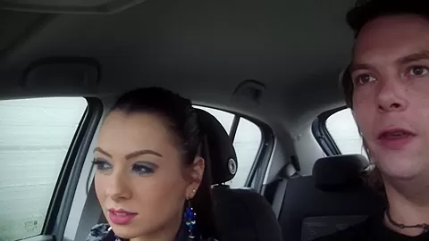 Ella in amateur video showing an outdoor blowjob