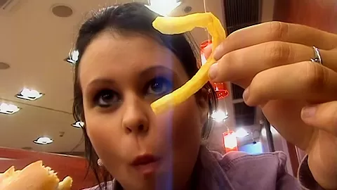 Krystinka in amateur sex video shows a gal giving a hot blowjob