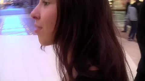 Anne in blowjob and fucking in toilet in a homemade porn