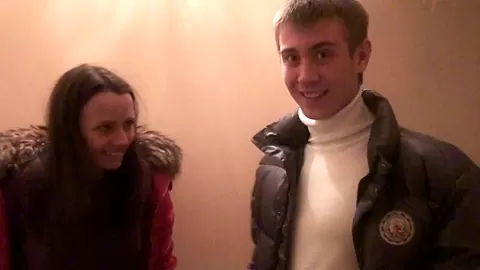 Nickel in hot homemade video showing a babe giving nice bj