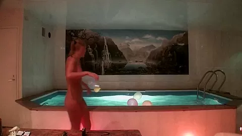 Ivanka in blonde cutie giving a bj in a sex tape video