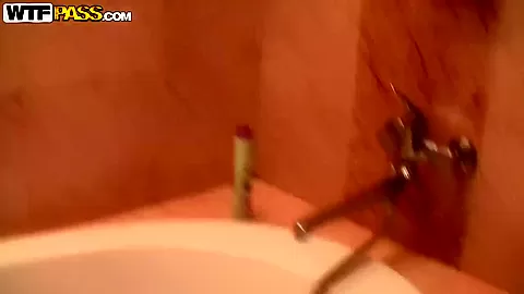 Hot blonde gf Logan is naked in the bath