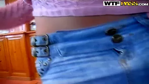 Weekend hot bash with sexy college chicks