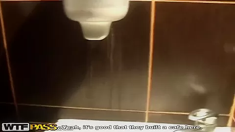 Hot sucking action by young couple right in the museum
