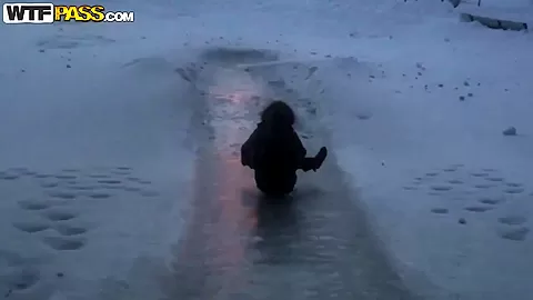 Vera is sucking dude's cock at the snowy park