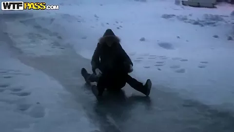 Vera is sucking dude's cock at the snowy park