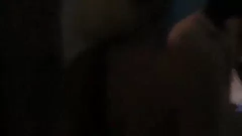 Blonde seeks for sexual adventures oversees