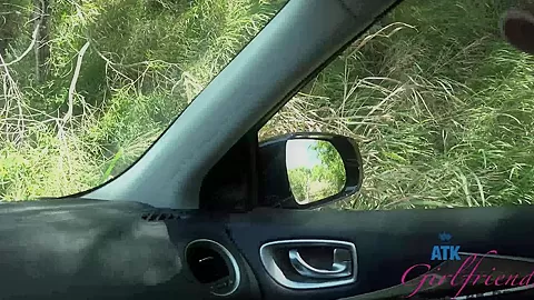 Teen Lola Really Wants To Suck Some Cock