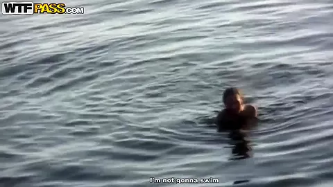 Secret tape of girlfriend's naked swimming