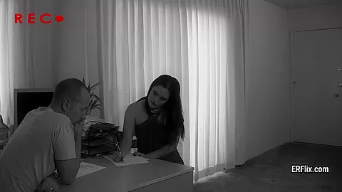 Er Flix in Housewife On A Fake Casting - FanCentro