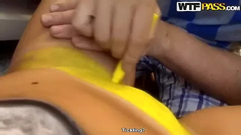 Naked Girlfriend Krystinka Has Some Fun With Nude Body Painting