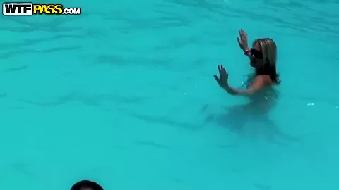 Me and three sexy girls on a vacation in Egypt casting Lexxis and Zuzka