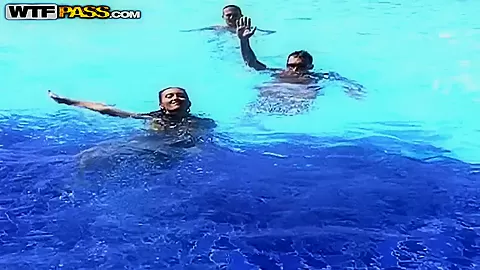 Viktoria's amusement with her boyfriend's dick