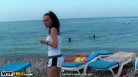 What the fuck is going on with Aspen' cootch