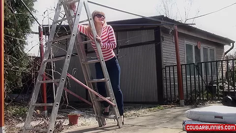Doris Dawn in Denim, Up The Ladder - FanCentro