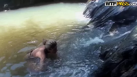 Thailand porn adventures and amateur fuck on a motorbike