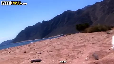 Tourists wanted to have some extreme during their vacation