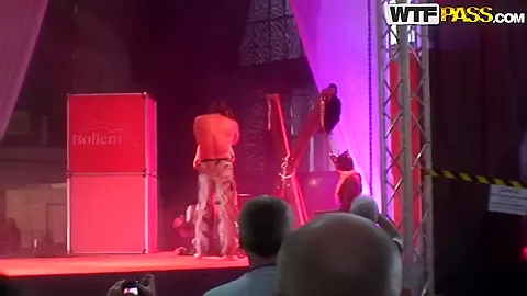 Shopping brings its share of pussy tasties