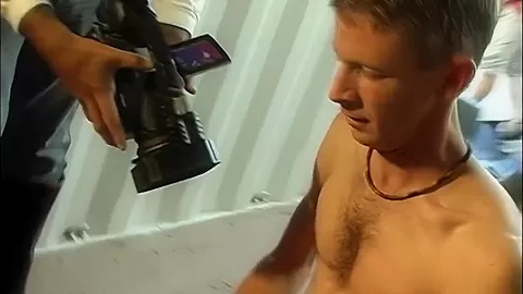 Hot Cowgirl Has An Audience While She Fucks