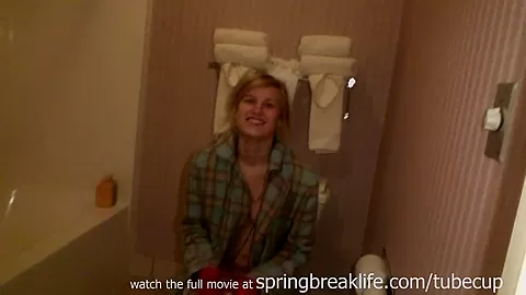 SpringBreakLife Video: Midwestern Cuties Naked