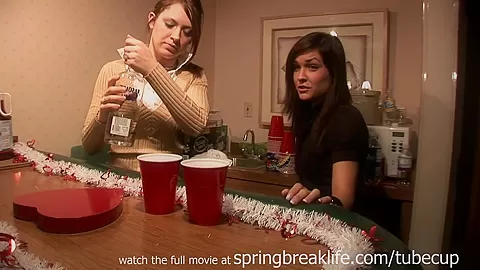 SpringBreakLife Video: Naked Valentines Barteners