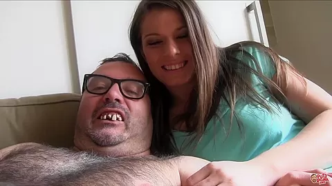 PUTA LOCURA Czech out this Hottie