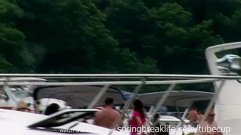 SpringBreakLife Video: Party Cove Chicks