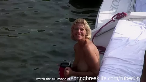 SpringBreakLife Video: Girls Flashing On The Lake