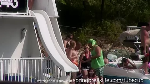 SpringBreakLife Video: Girls Flashing On The Lake
