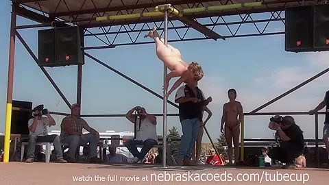 naked amateur pole dancing finalists at iowa biker rally