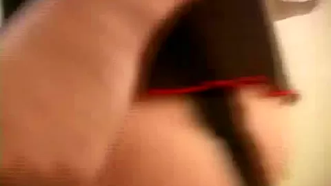 Honey spreads her pussy lips and gets a facial