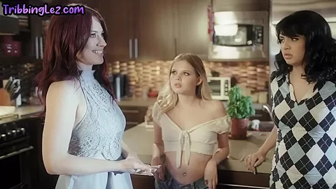 Lez Slut Enjoys Eating Snatches In Threesome Sex Wit