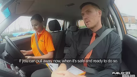 Mediumboobs slut fucked in the car by driving tutor