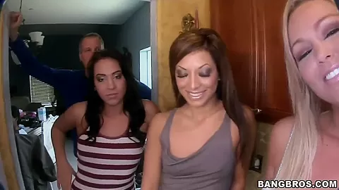 Spicy chicks cooking and playing with delicious cocks