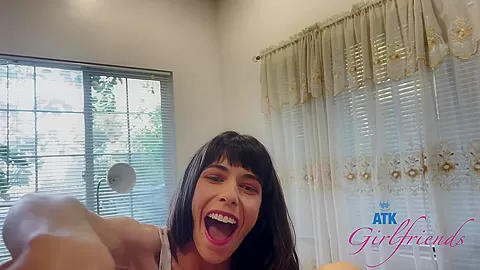 Virtual Date - Vera Teases Your Hard Cock