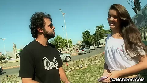 Simple-hearted Sofia gets in car with 2 strangers