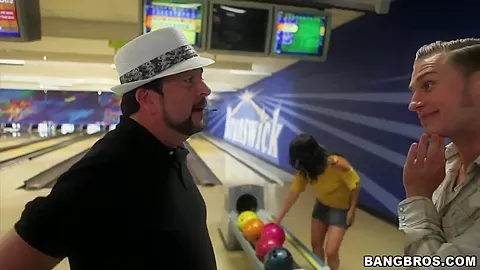 Fuck Team Five goes to a sweet bowling alley
