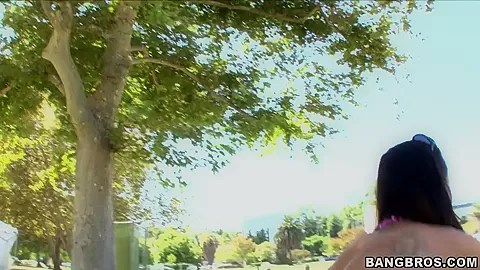 Roller blade girl Kaylynn is invited home for steamy hot hardcore fun