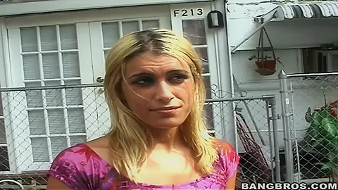 Amateur babe Sheila must suck some dirty dicks for money
