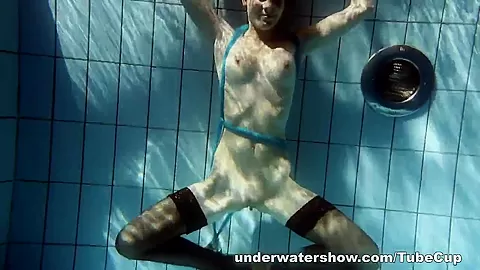 UnderwaterShow Video: Petra