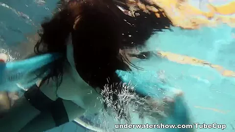 UnderwaterShow Video: Petra