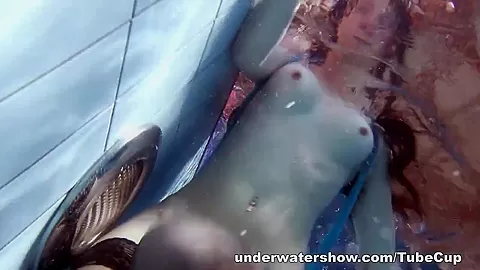 UnderwaterShow Video: Petra