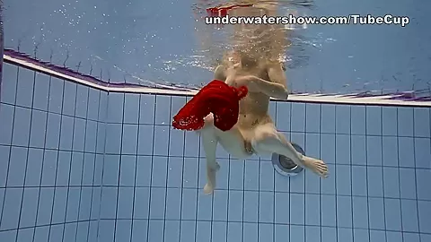 UnderwaterShow Video: Ala