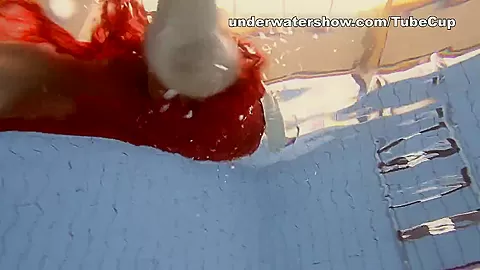 UnderwaterShow Video: Ala