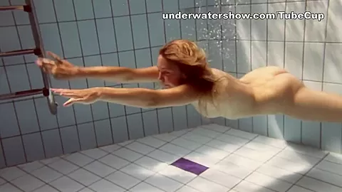 UnderwaterShow Video: Iva Brizgina