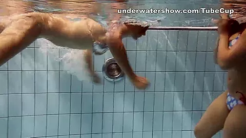 UnderwaterShow Video: Iva Brizgina and Paulinka