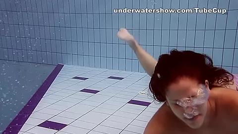UnderwaterShow Video: Paulinka