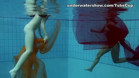 UnderwaterShow Video: Krasula Fedorchuk and Liza Rachinska