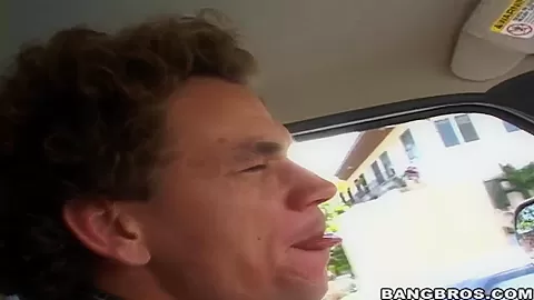 Horny Kate accepts the invitation to ride a car with two dudes